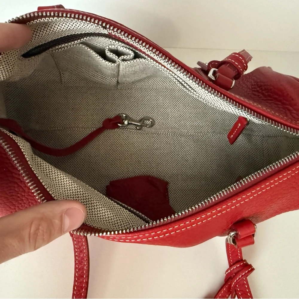 Red Dooney & Burke Red Leather Purse - Picture 6 of 9